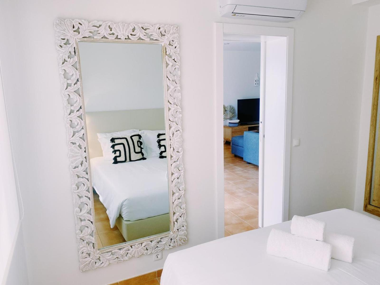 Beach Apartment Gabriela With Pool Поршеш Екстер'єр фото